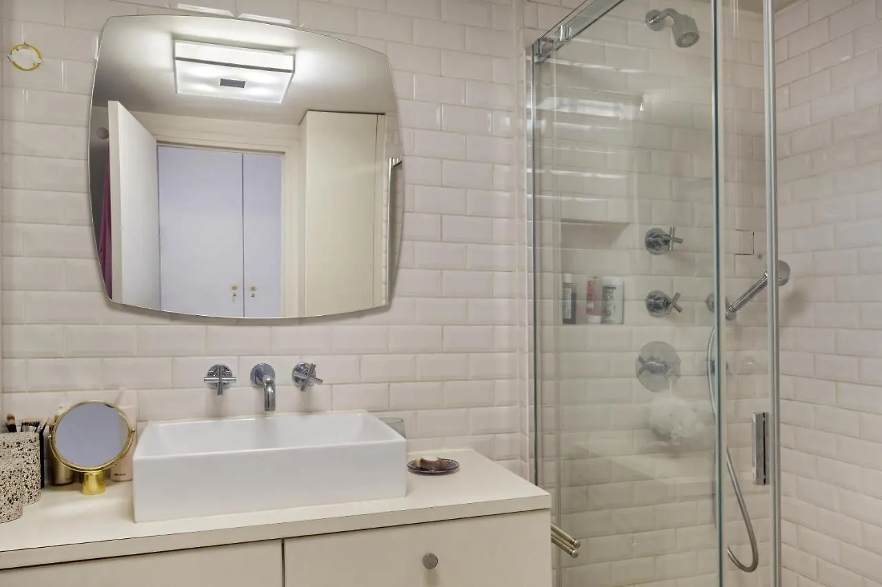 Cosy Appart Odeon Saint Germain Apartment Paris France